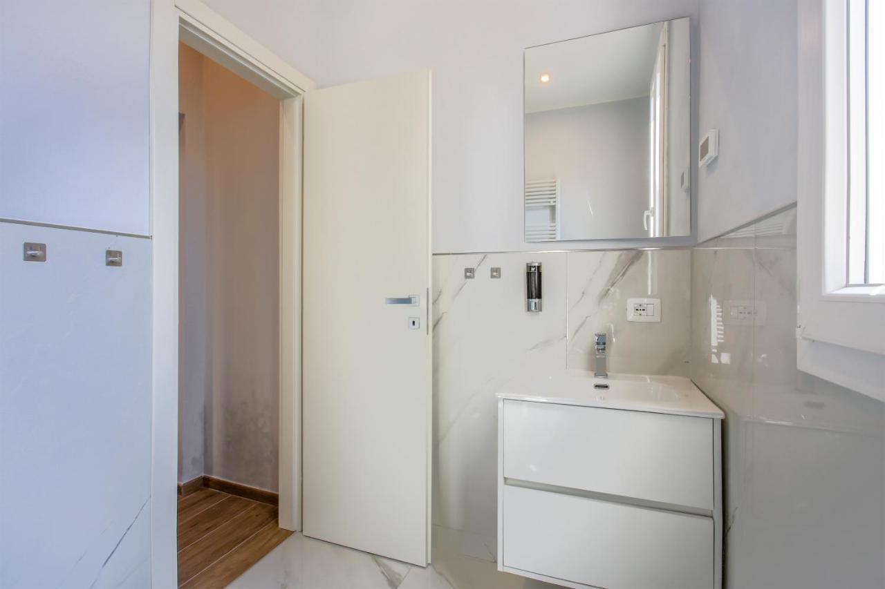 Versilia Mia - Beach At 8Min By Walk! New Rooms! Air Condition! Viareggio Exterior foto